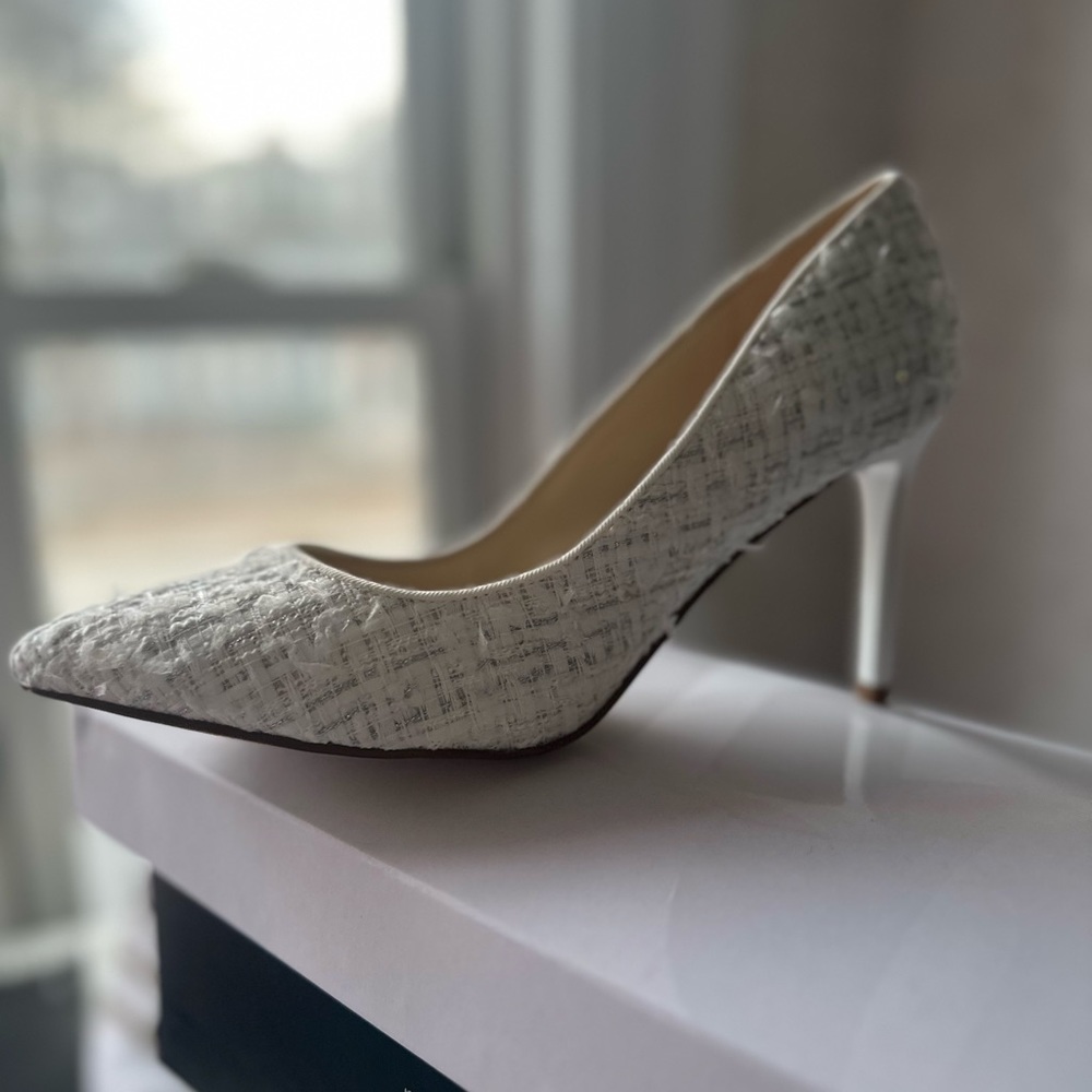 Nine West White Textured Pumps